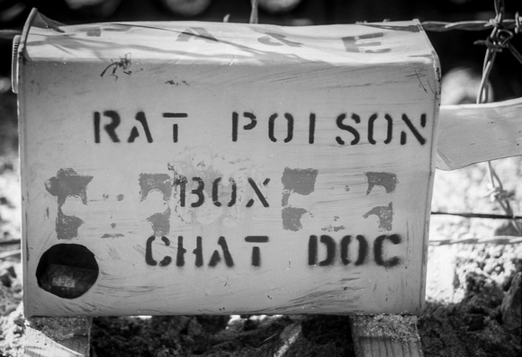 Rat Poison Box, "Chat Doc"